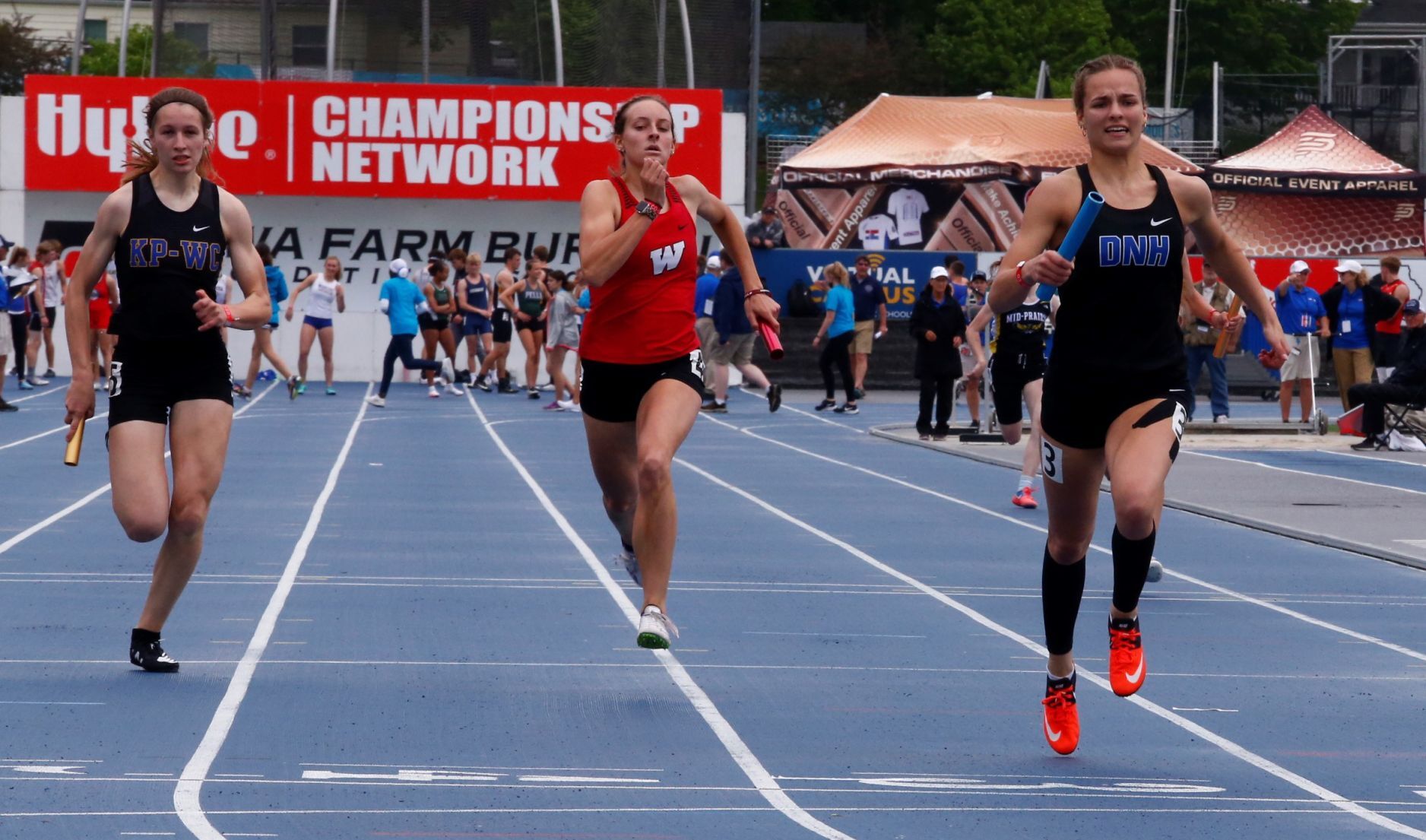 Eden Barrett anchor 4x2 title